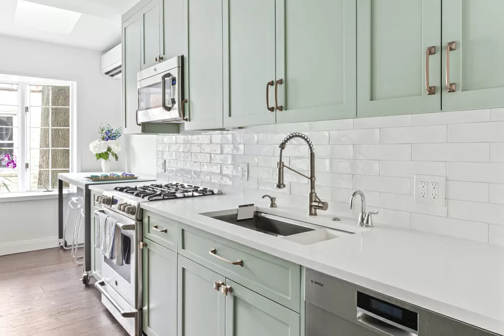 Light-Filled Kitchen Extension & Remodel for Queens Townhouse