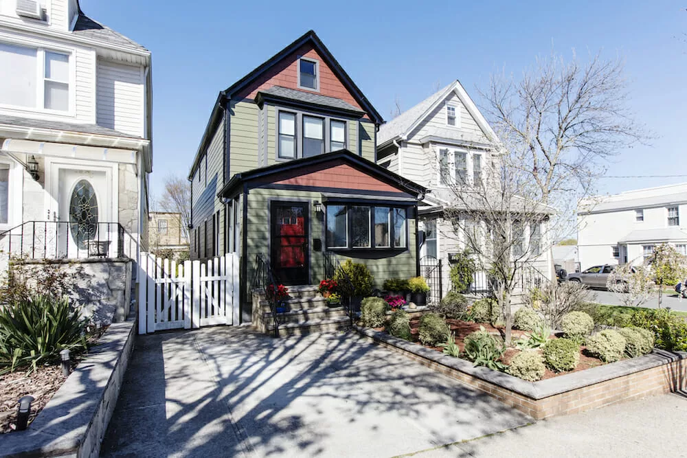 Transforming a Queens Home’s Exterior with Confidence