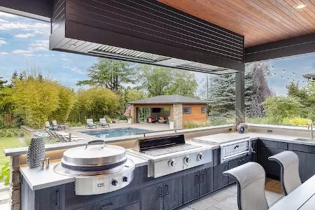 Luxury Outdoor Kitchen Designs | Metke Remodeling & Luxury Homes